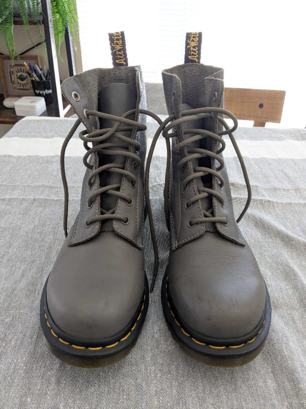 Dr. Martens 1460 Pascal Virginia leather boots | Gunmetal